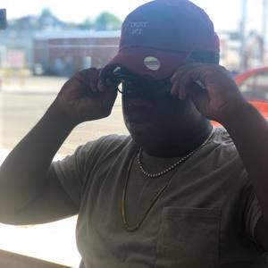 Meet your Posher, Jeremiah